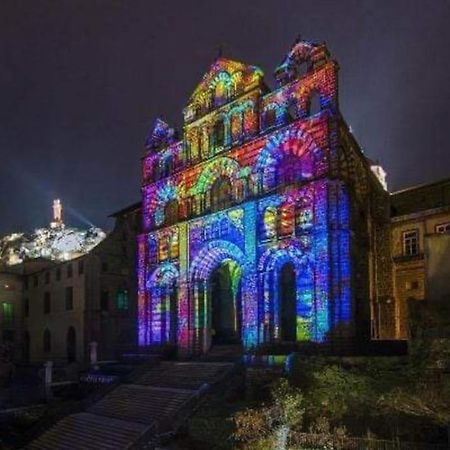 Logis Du Chandelier Le Puy-en-Velay Екстериор снимка