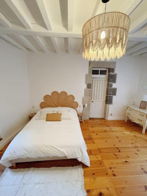 Logis Du Chandelier Le Puy-en-Velay Екстериор снимка