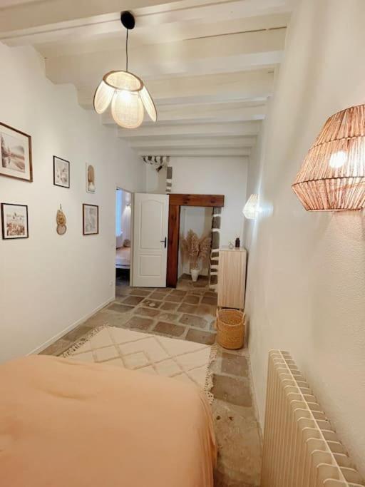 Logis Du Chandelier Le Puy-en-Velay Екстериор снимка